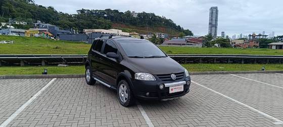 VOLKSWAGEN CROSSFOX 1.6 MI FLEX 8V 4P MANUAL